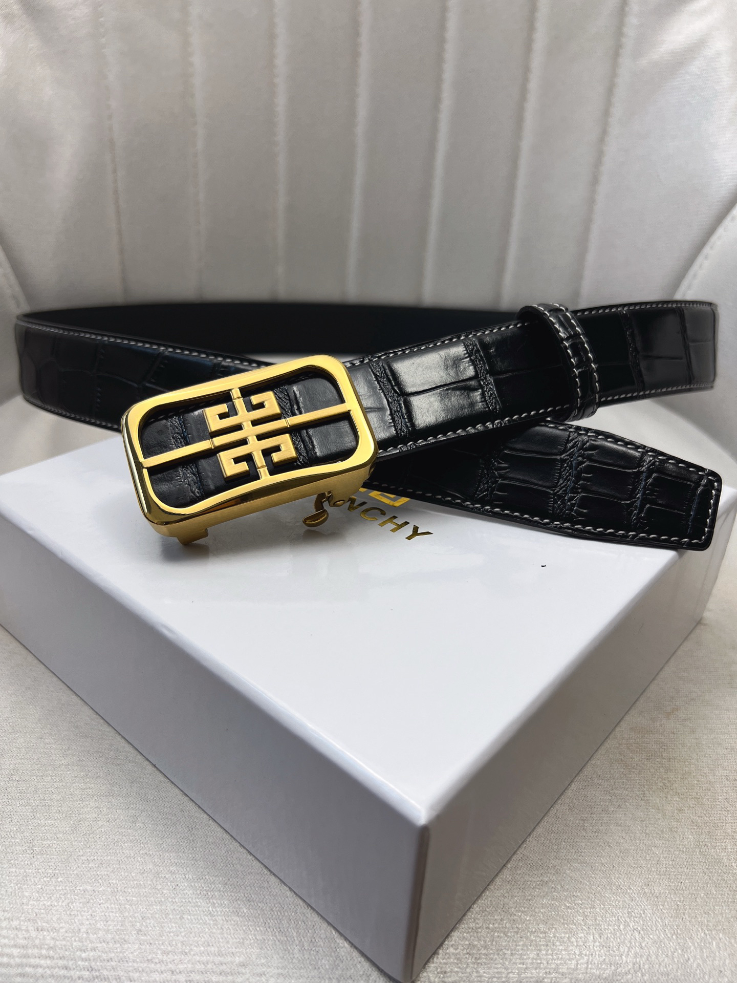 Givenchy belt-136