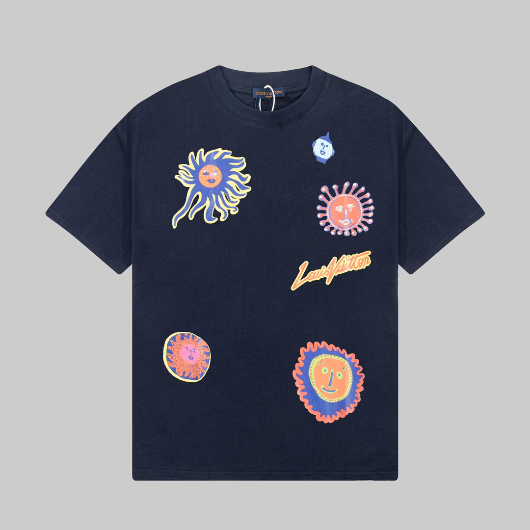 LV clothing-85