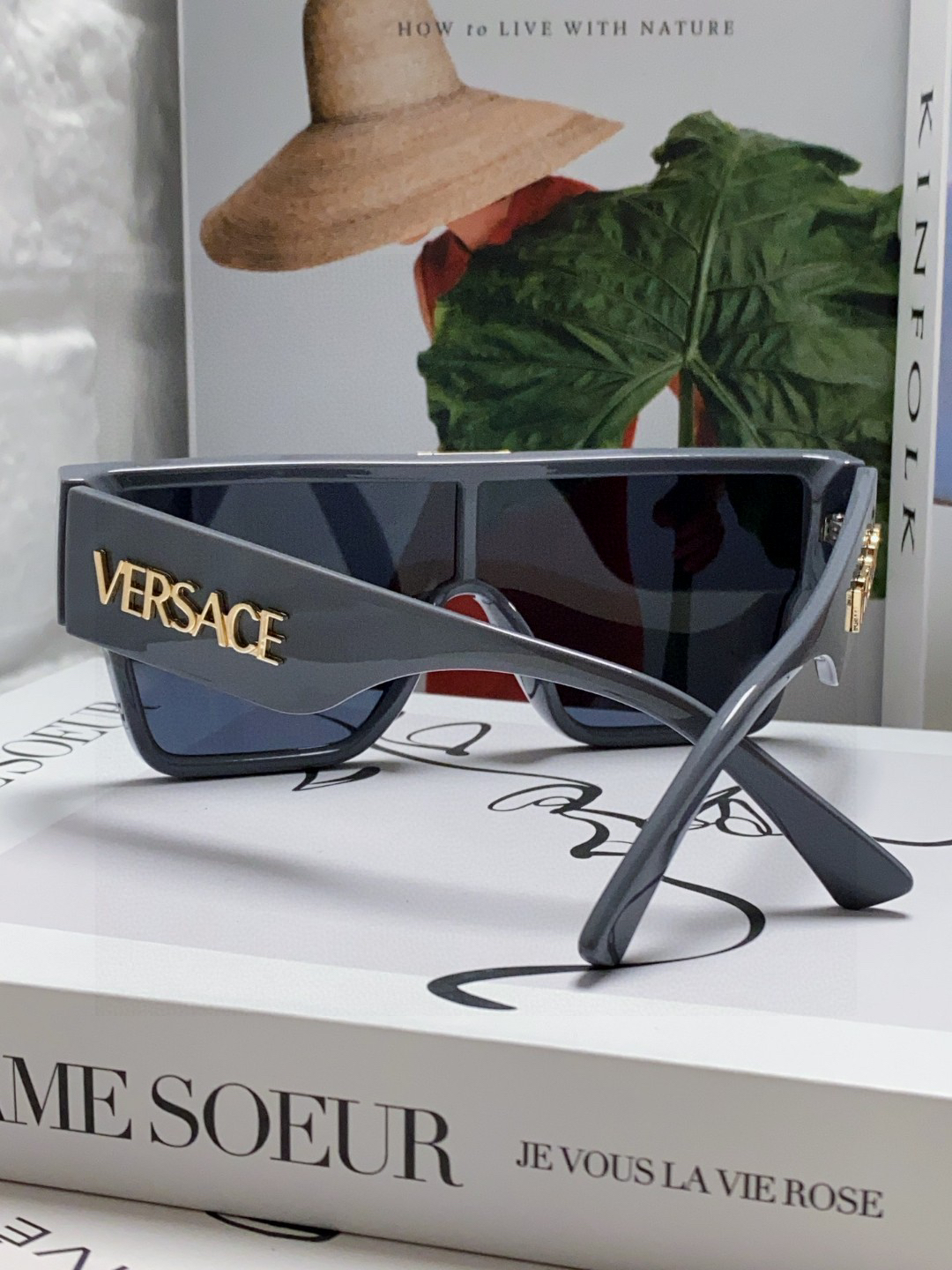 Versace glasses-12