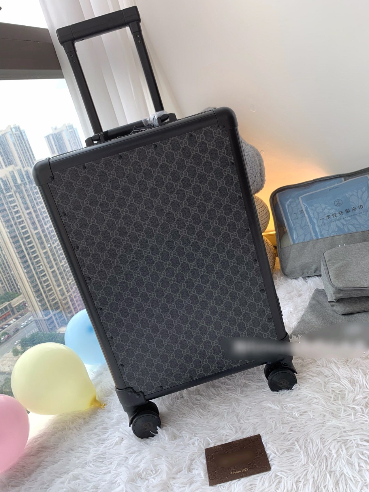 Gucci luggage-26