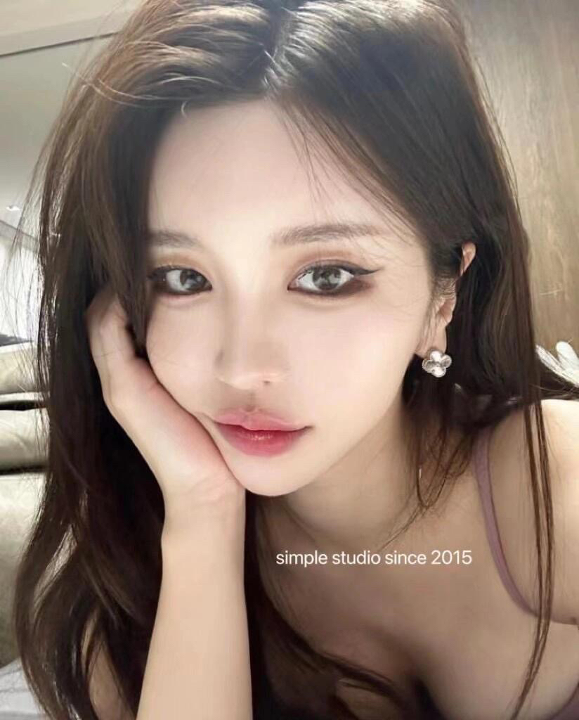 Van Cleef & Arpels earring-59