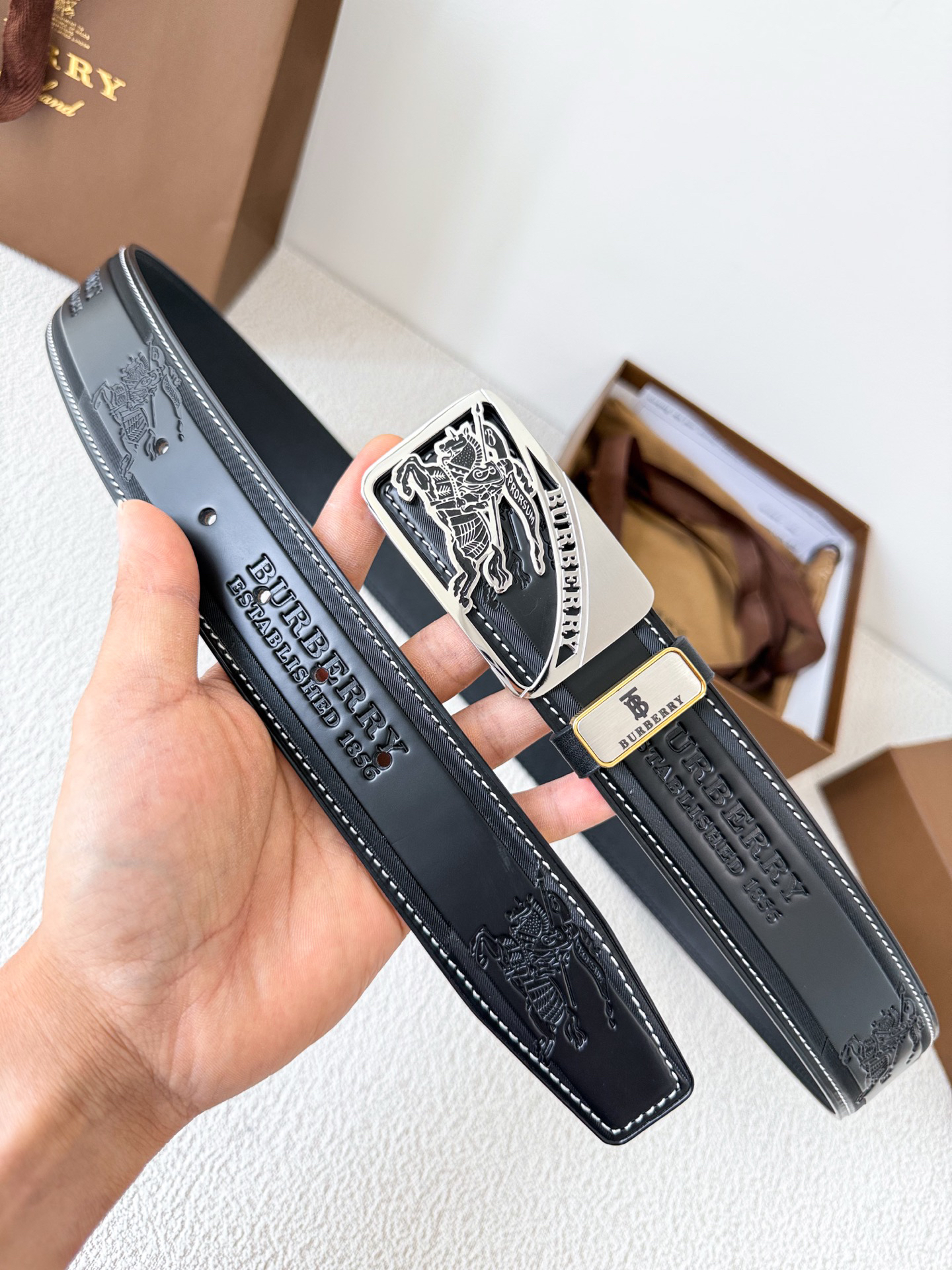 Burberry belt-66