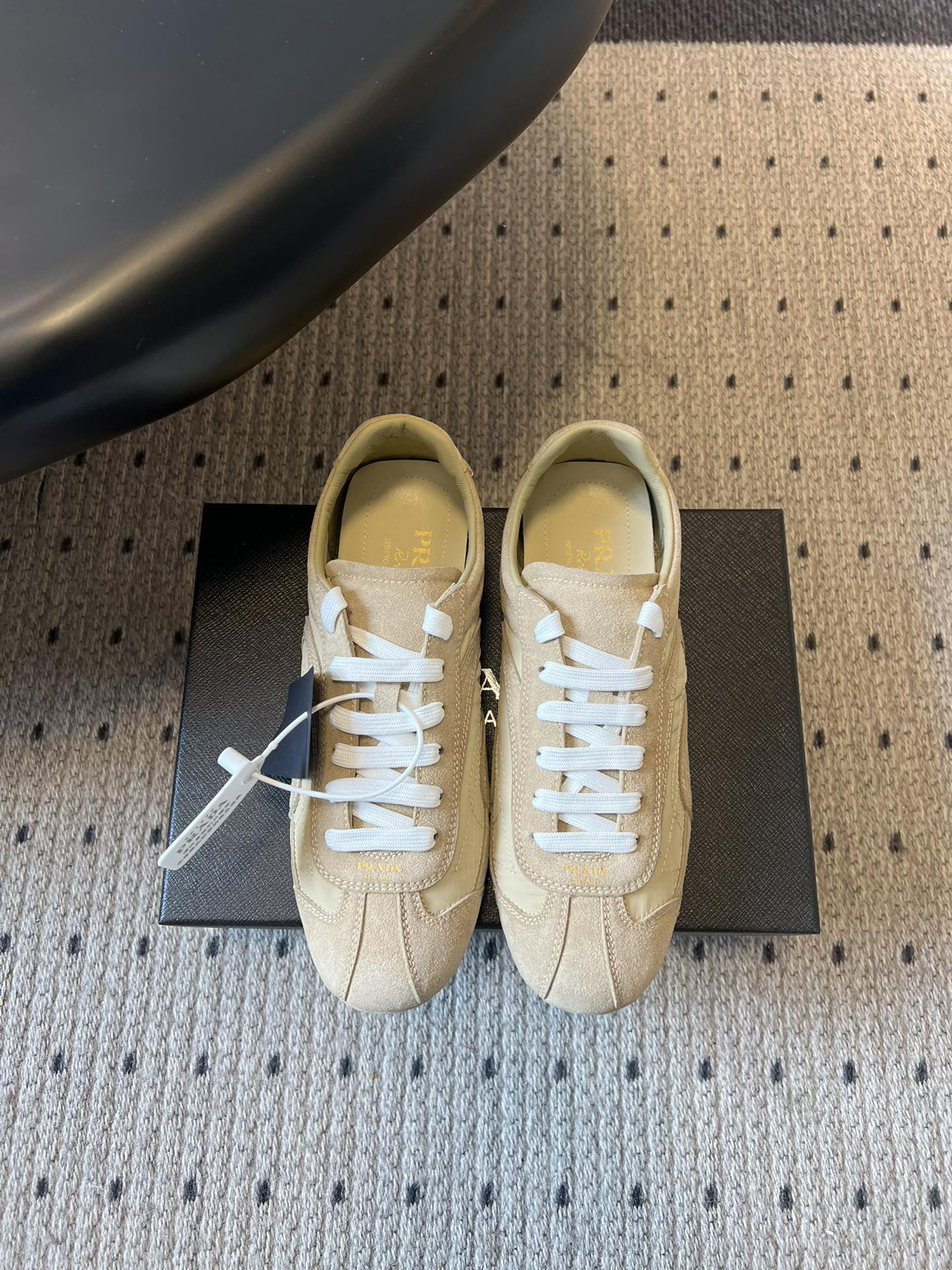 Prada Sneakers-210