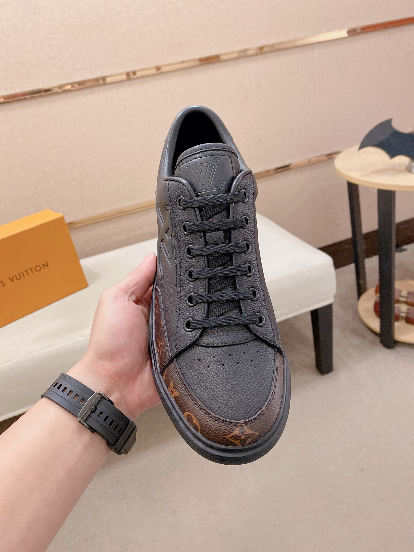 Lv Sneakers-95