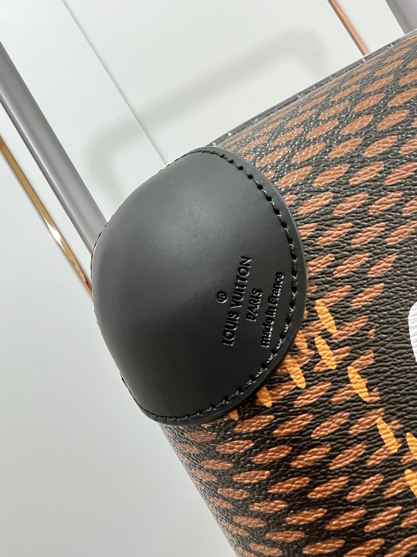 LV luggage-32