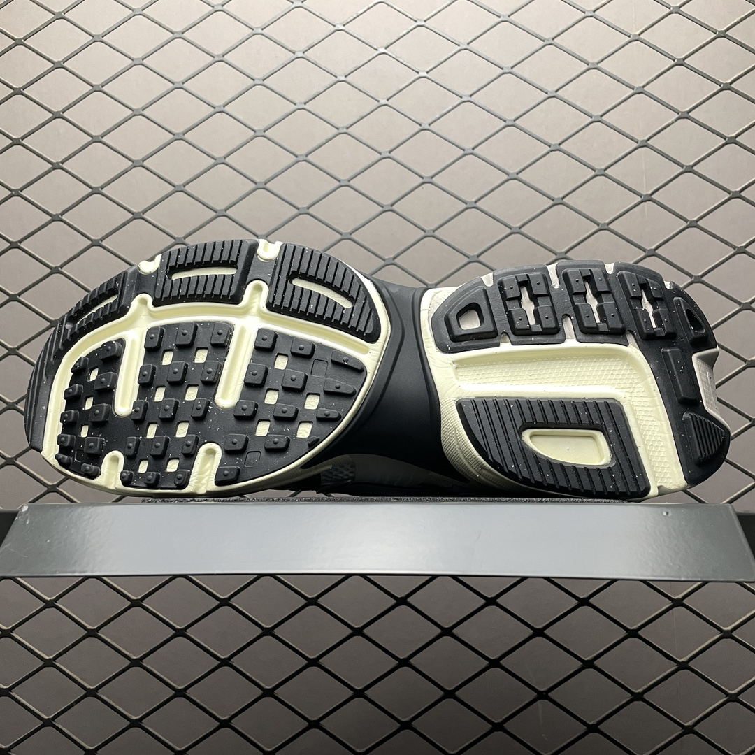 Nike Sneakers-175