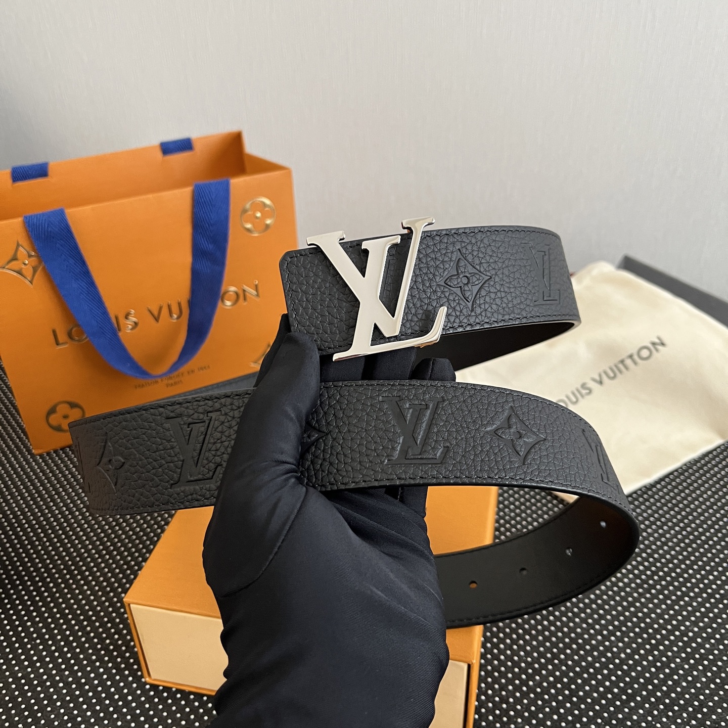 Lv belt-124
