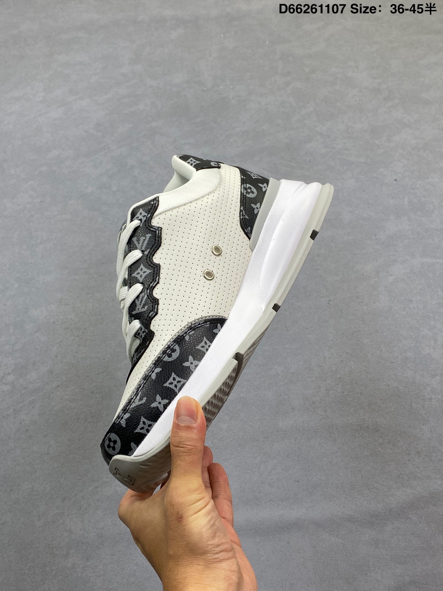 Lv Sneakers-194