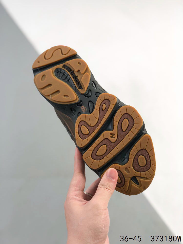 New Balance Sneakers-385