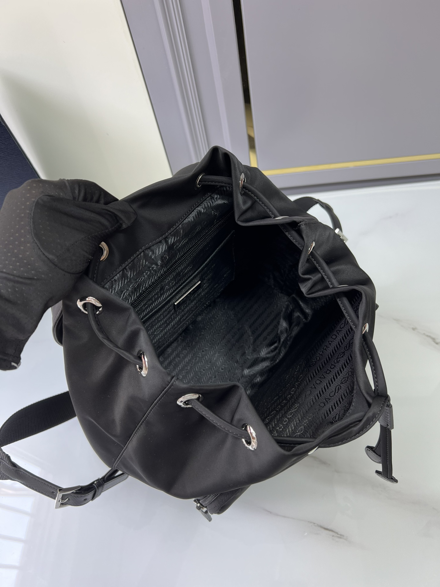 Prada Hot New Product-25