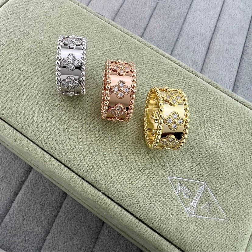 Van Cleef & Arpels ring-47