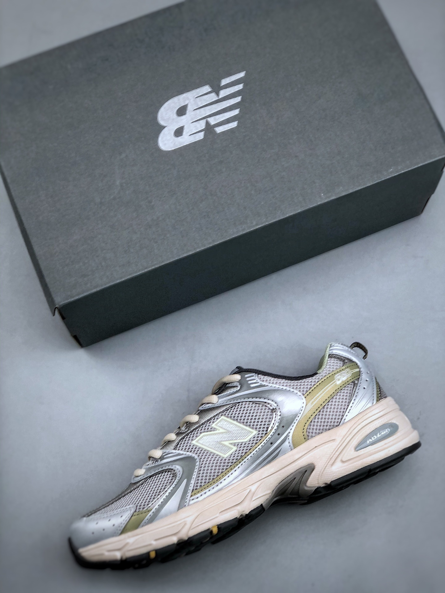 New Balance Sneakers-296