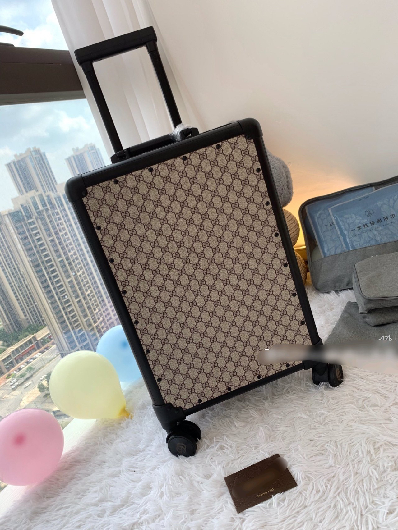 Gucci luggage-25