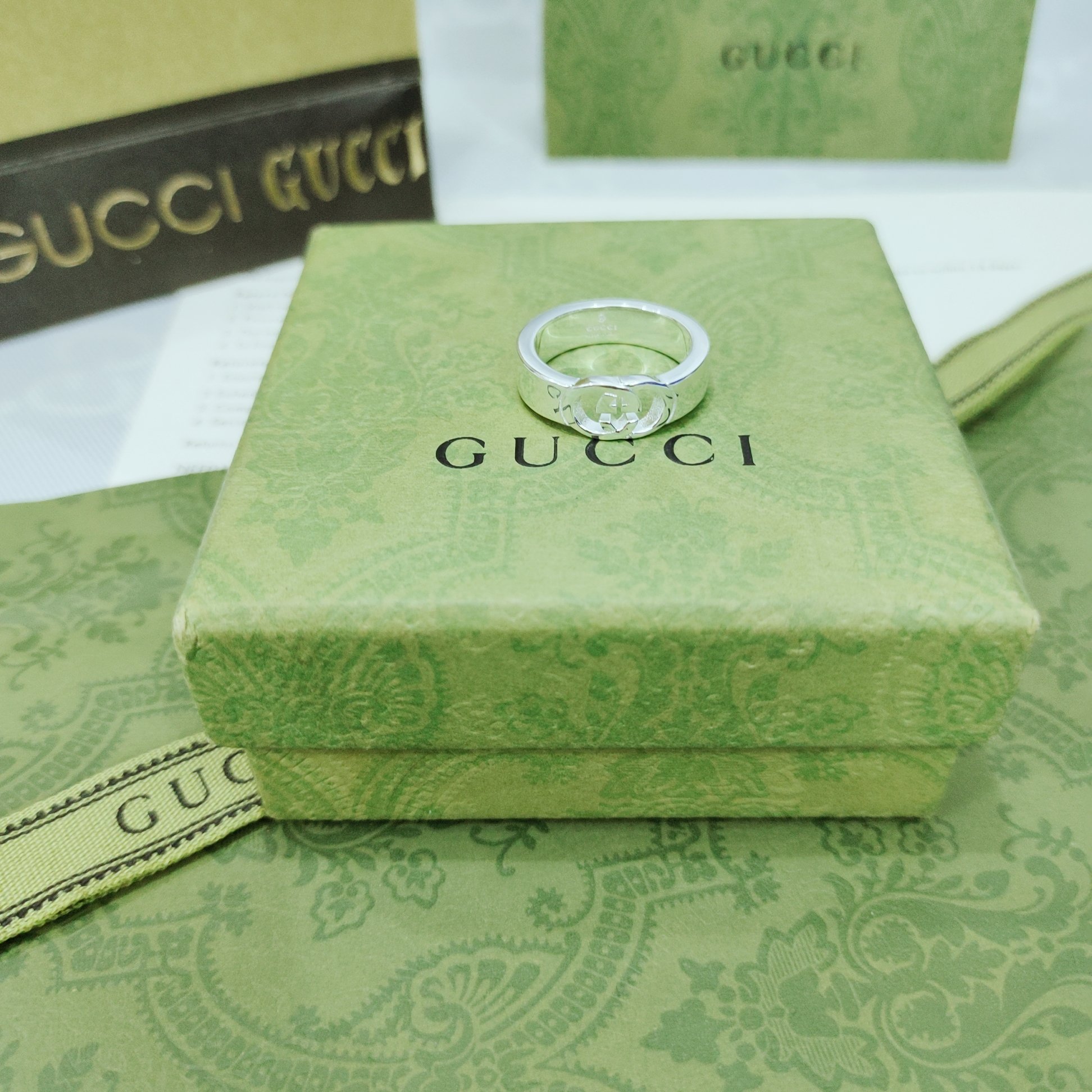 Gucci ring-50