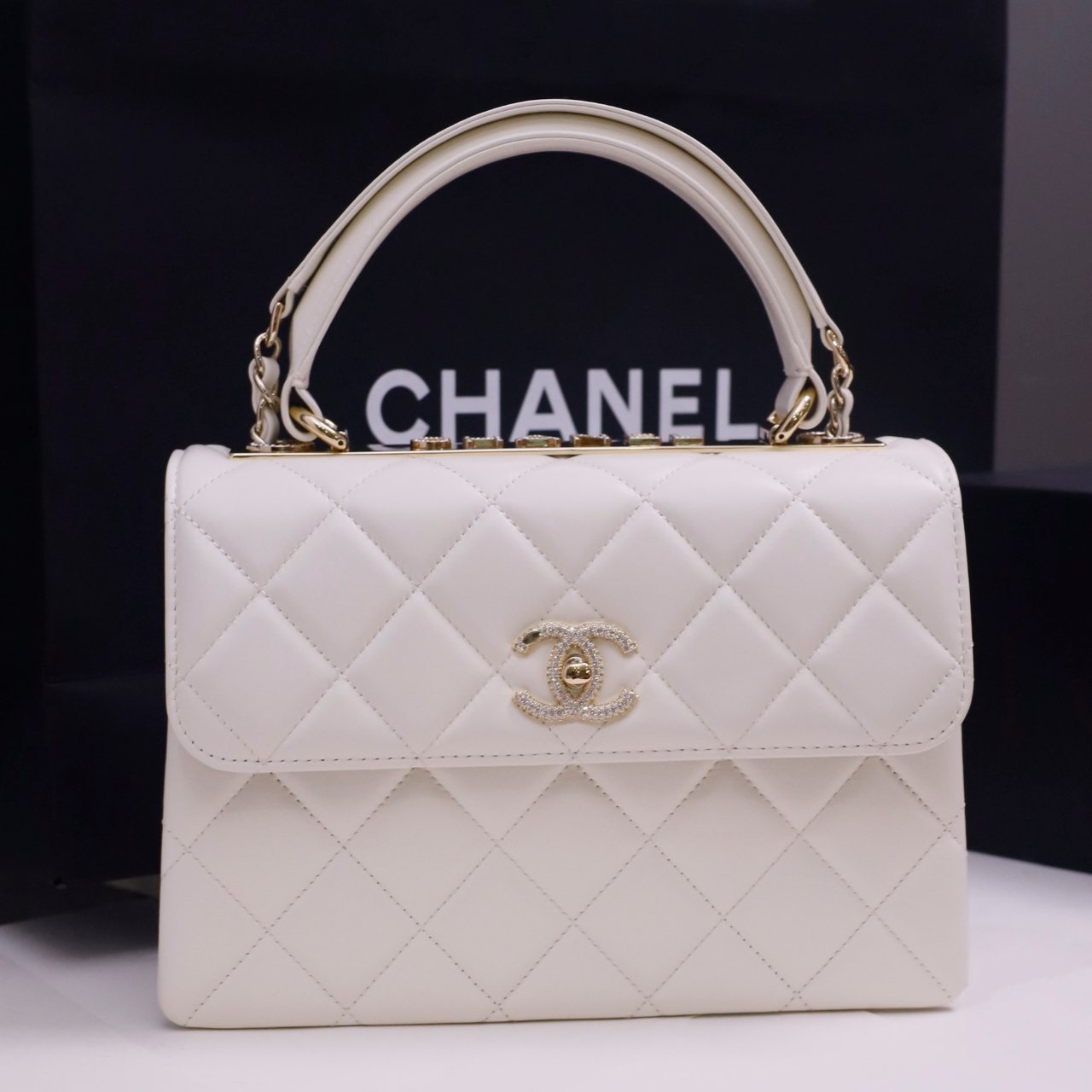Chanel Hot New Product-62