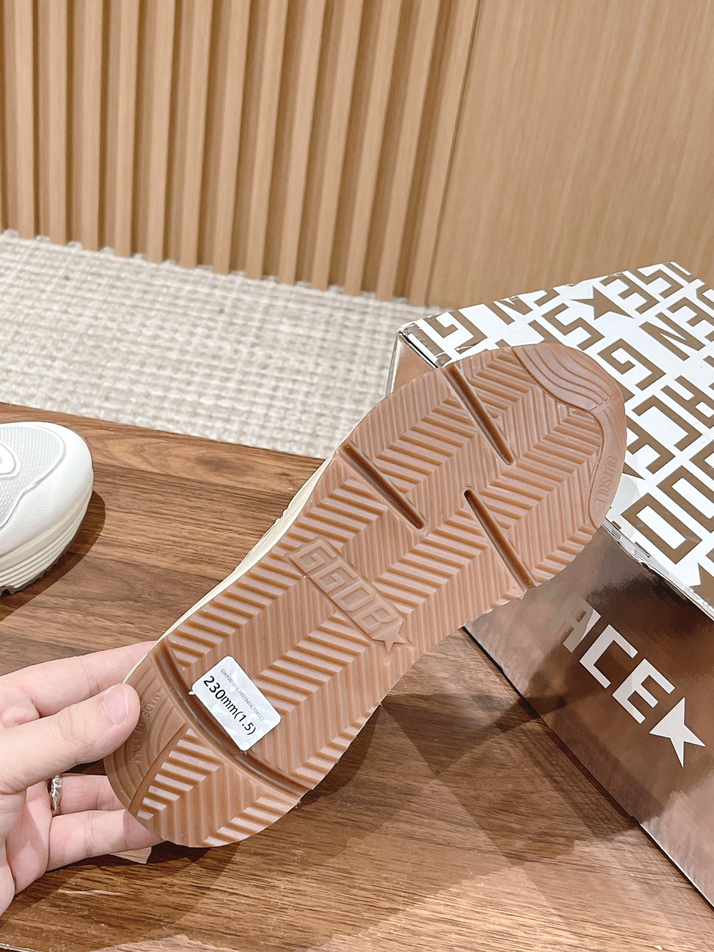 Golden Goose Sneakers-39