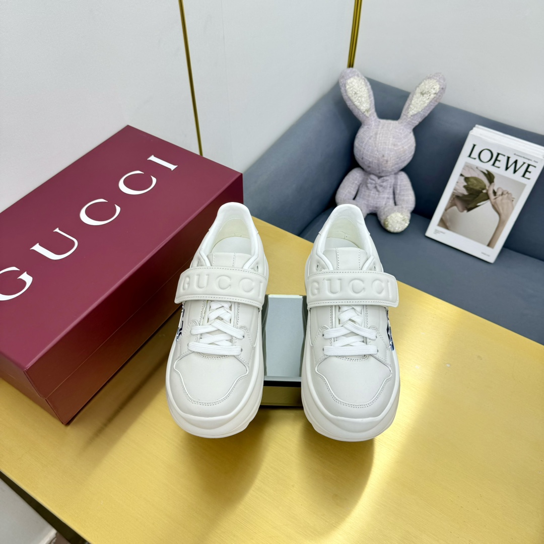 Gucci Sneakers-62
