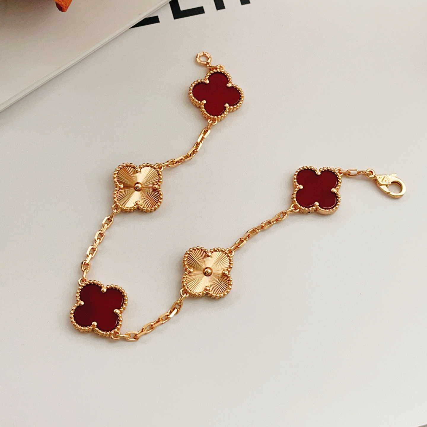 Van Cleef & Arpels Bracelet-25