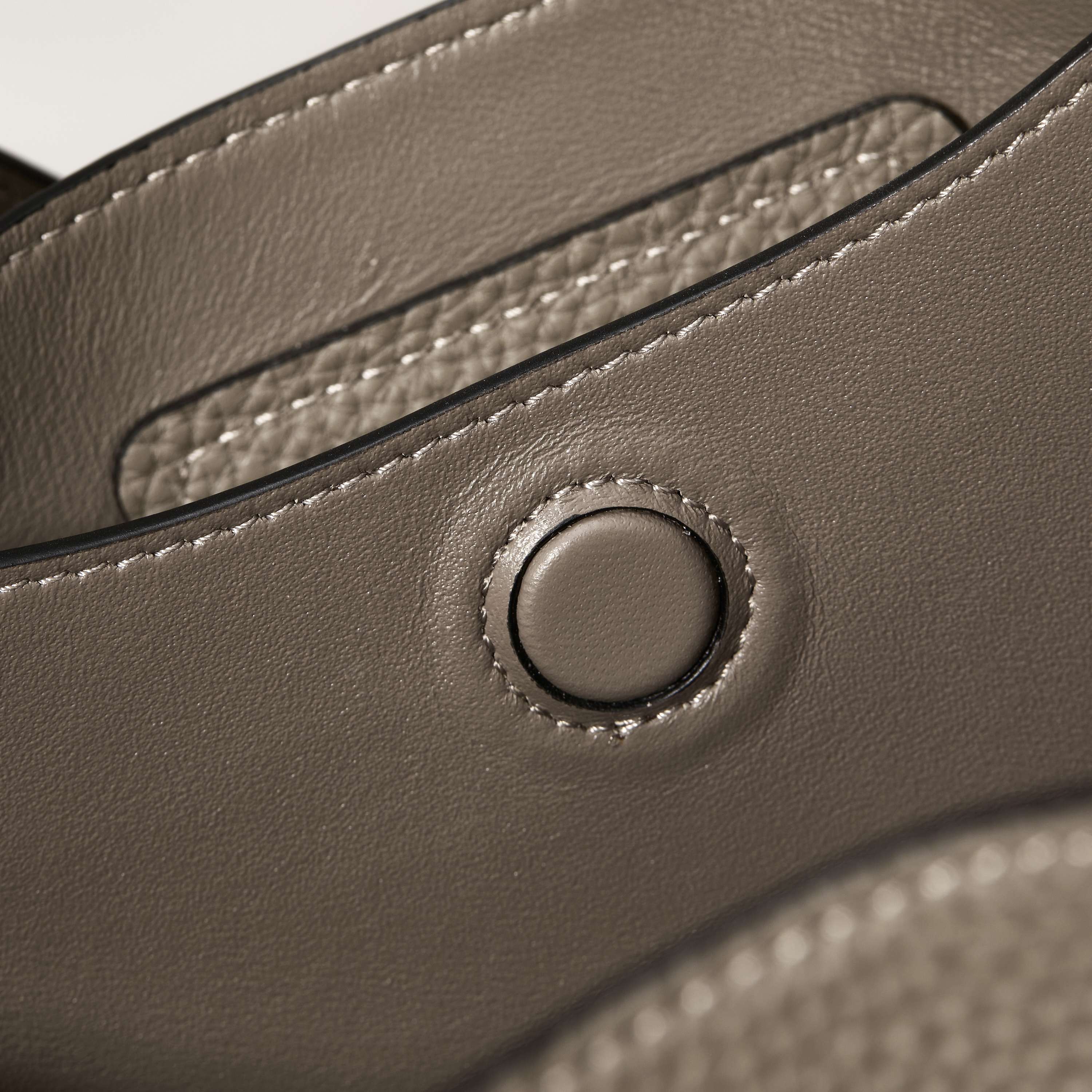 Prada Hot New Product-52