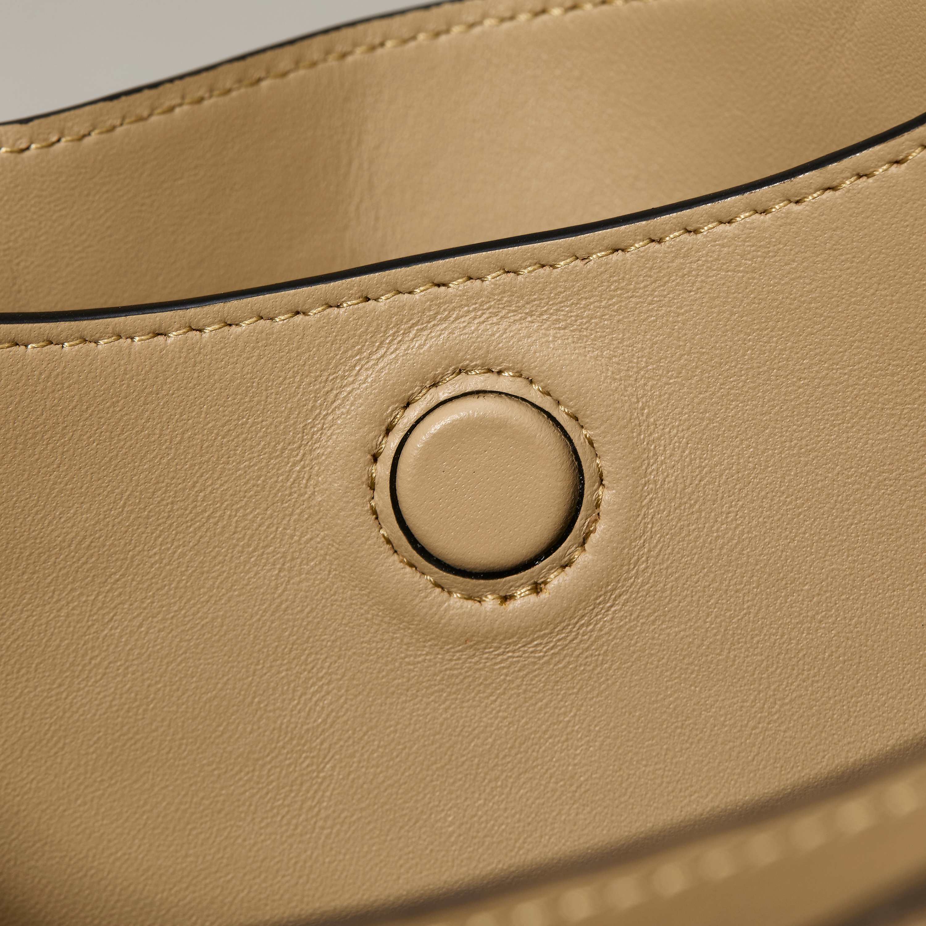 Prada Hot New Product-104