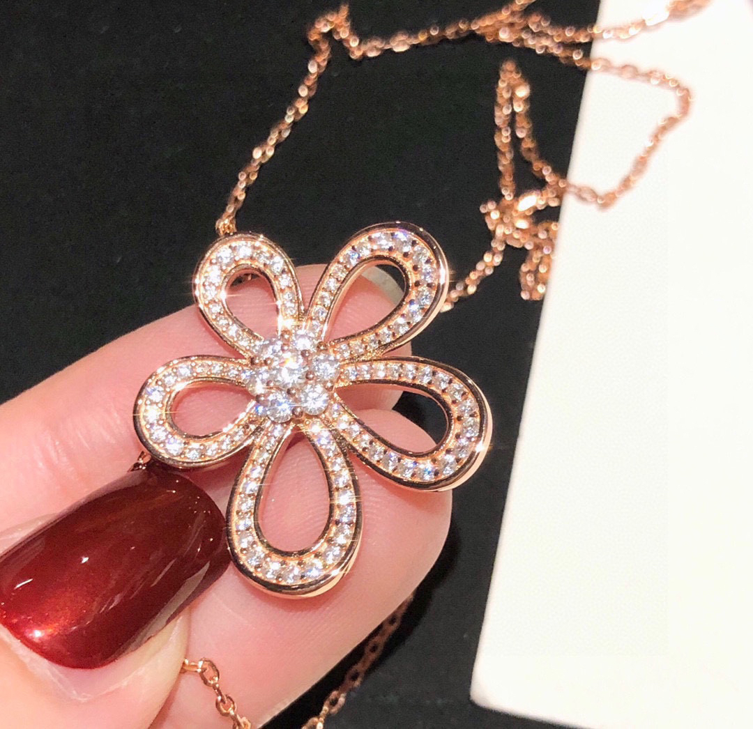 Van Cleef & Arpels necklace-65