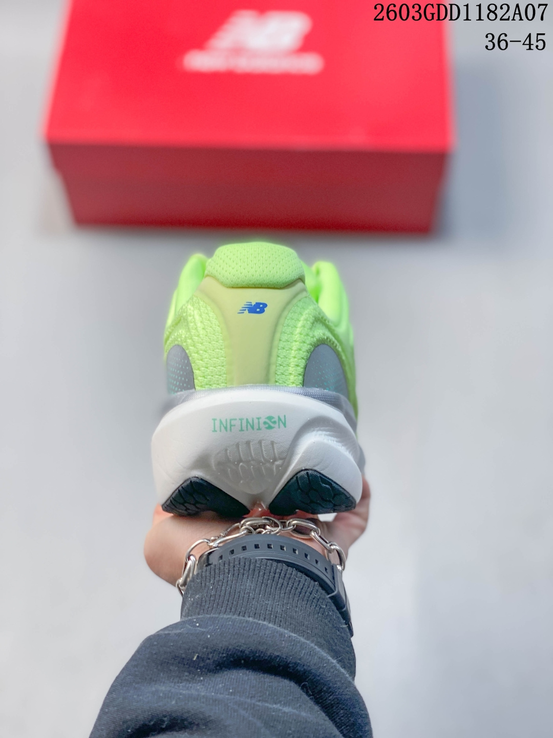 New Balance Sneakers-12