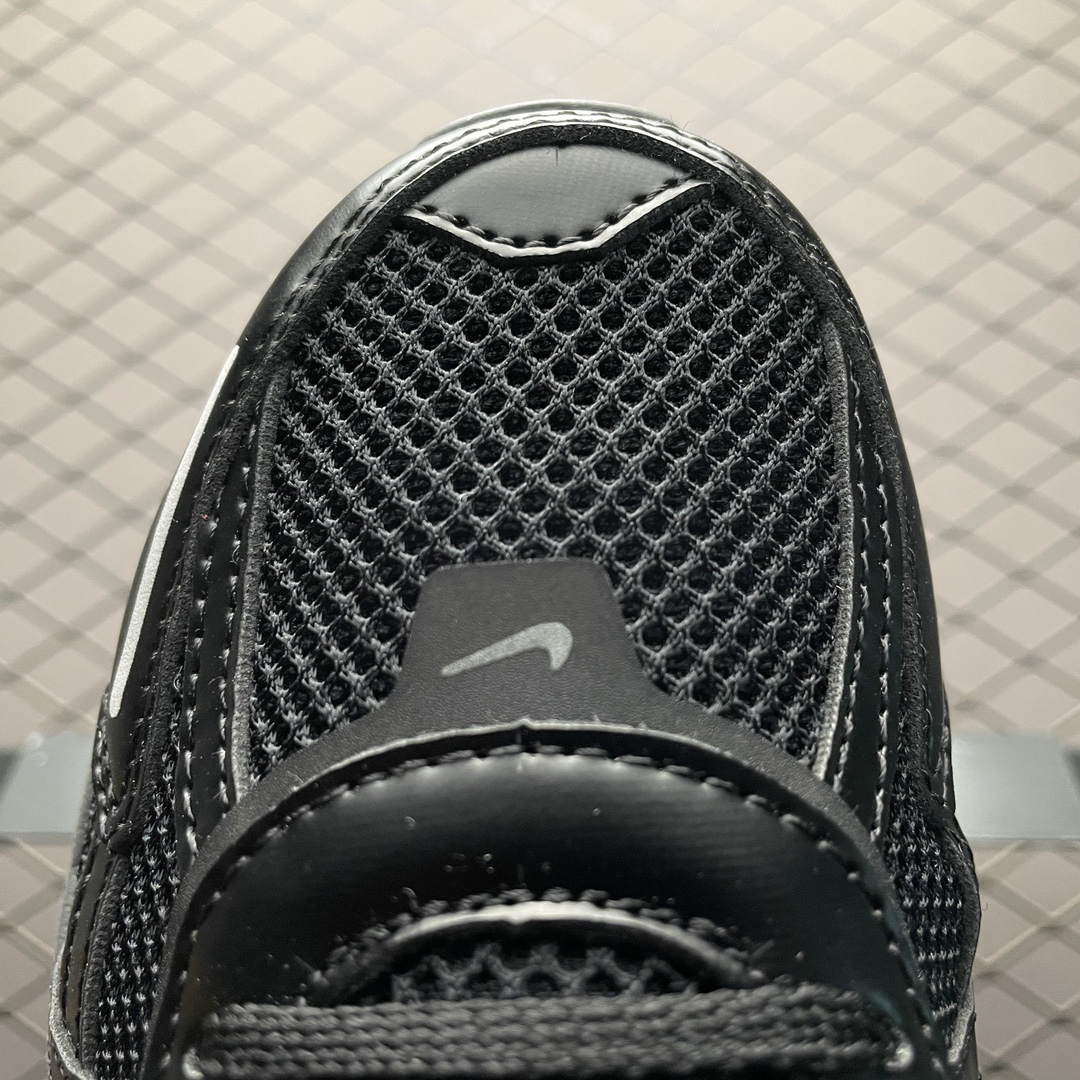 Nike Sneakers-177