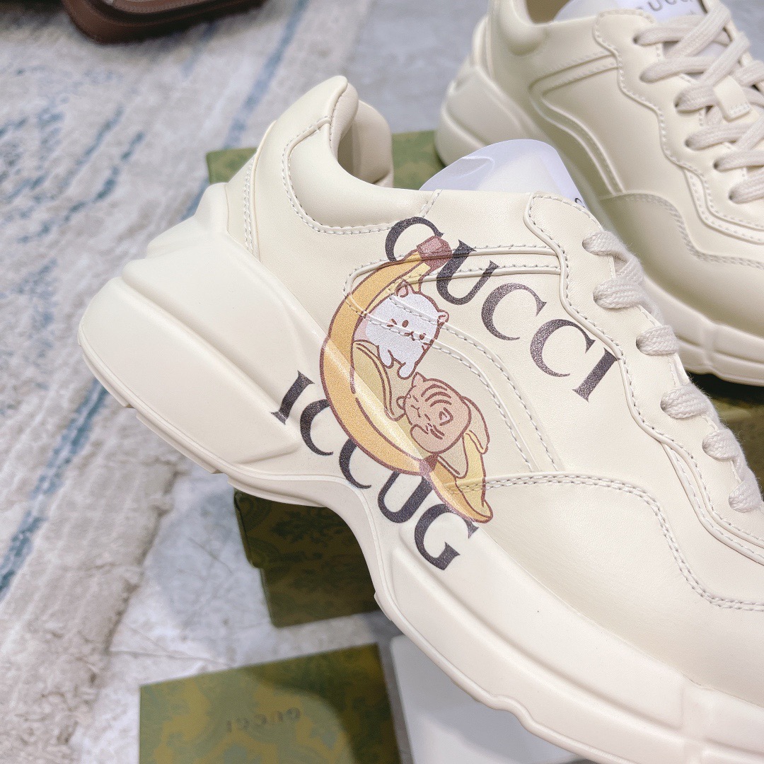 Gucci Sneakers-198