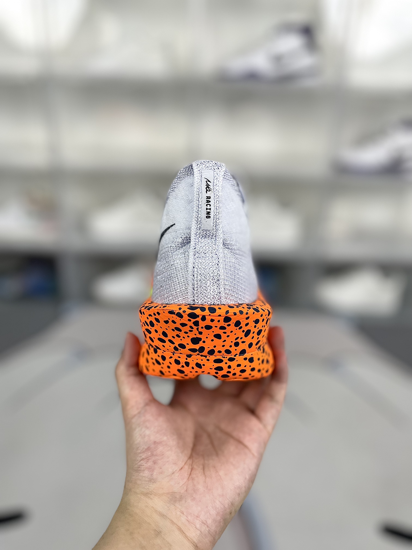 Nike Sneakers-318