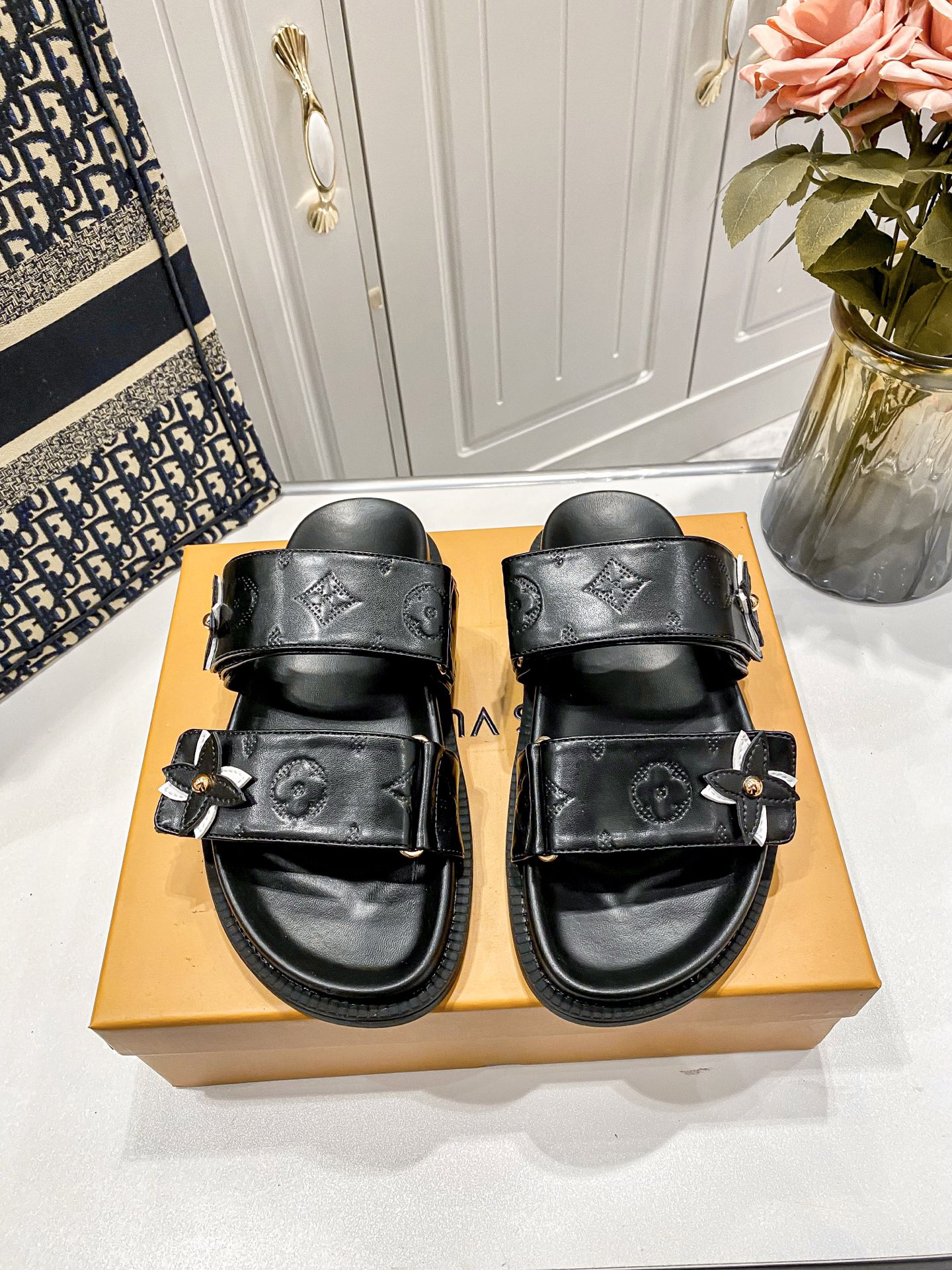 LV Summer footwear