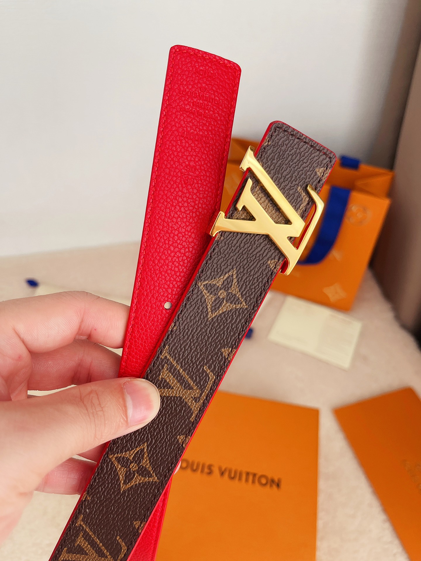 Lv belt-122