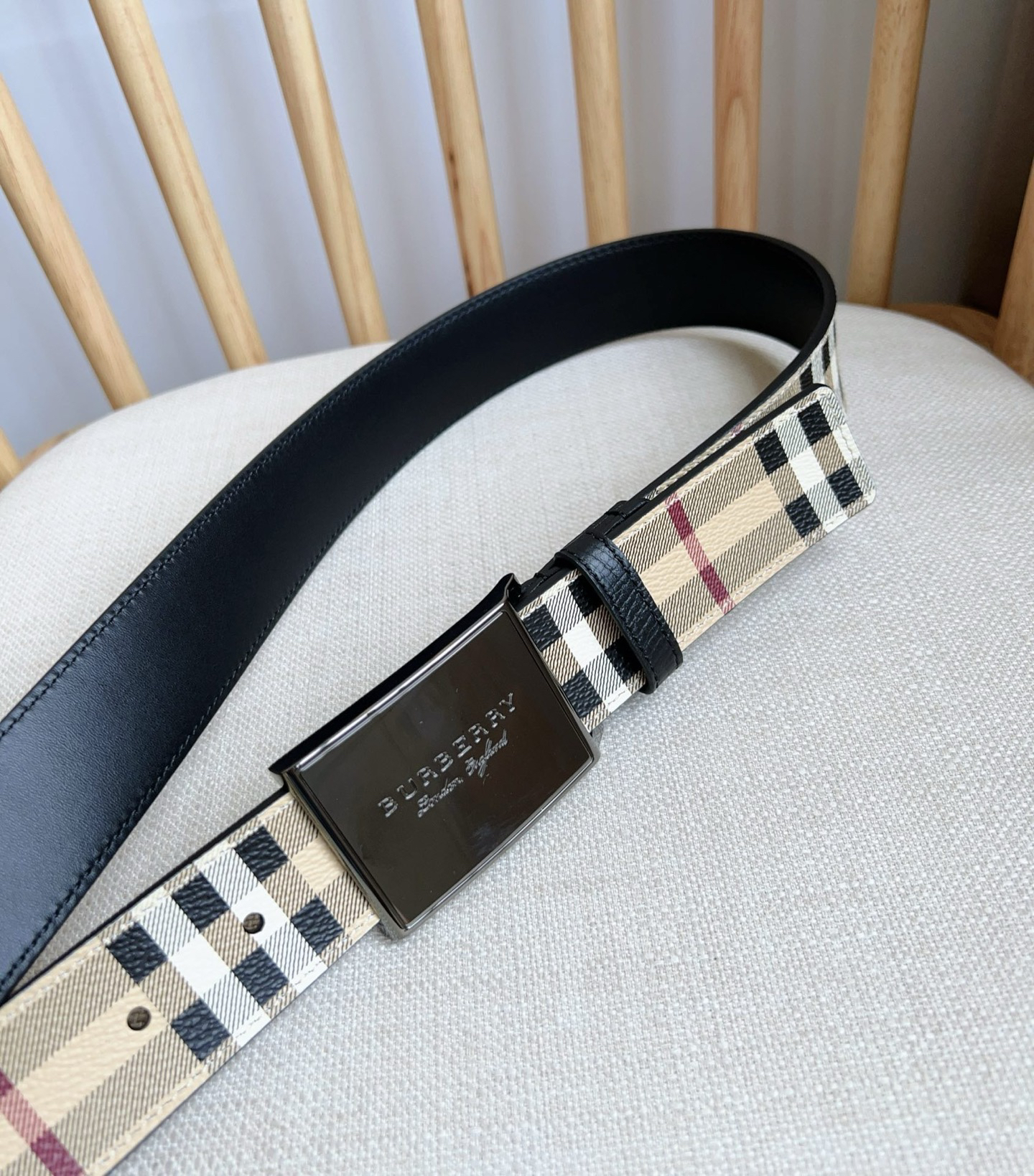 Burberry belt-98