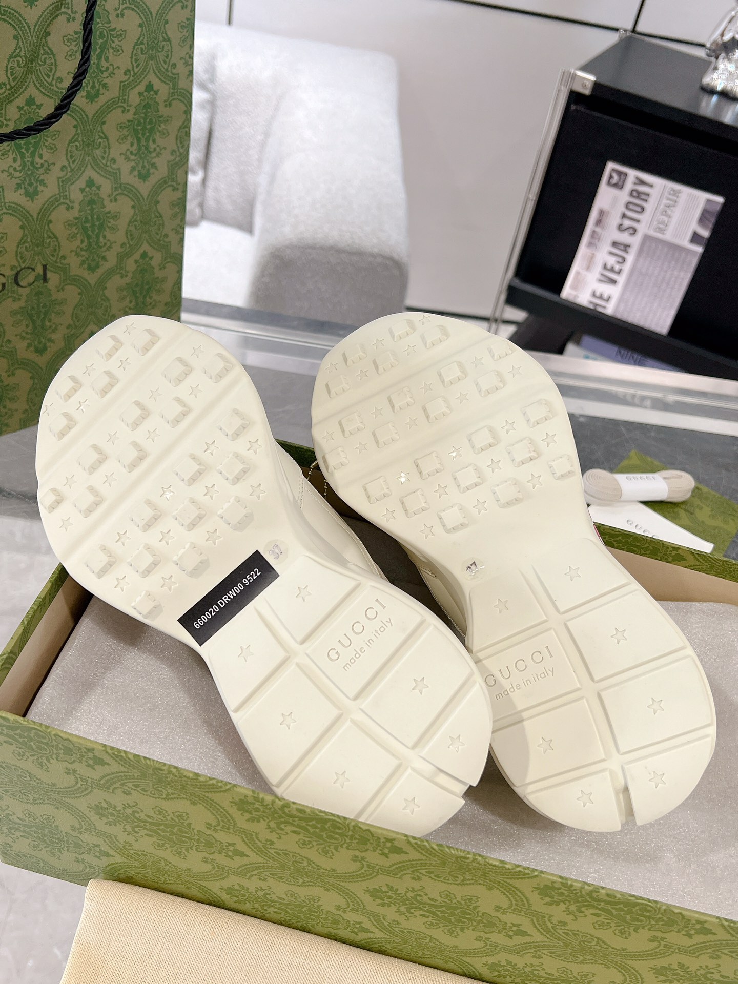 Gucci Sneakers-19