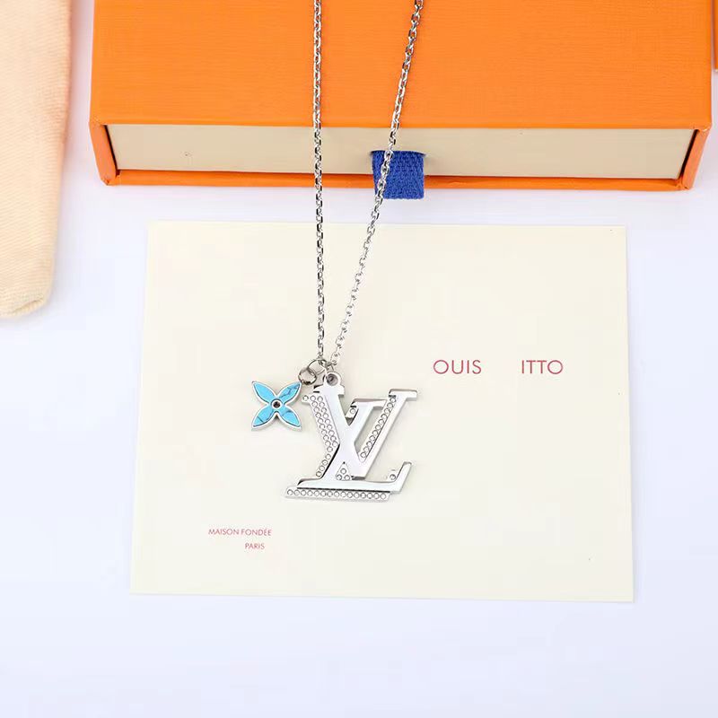LV necklace-57