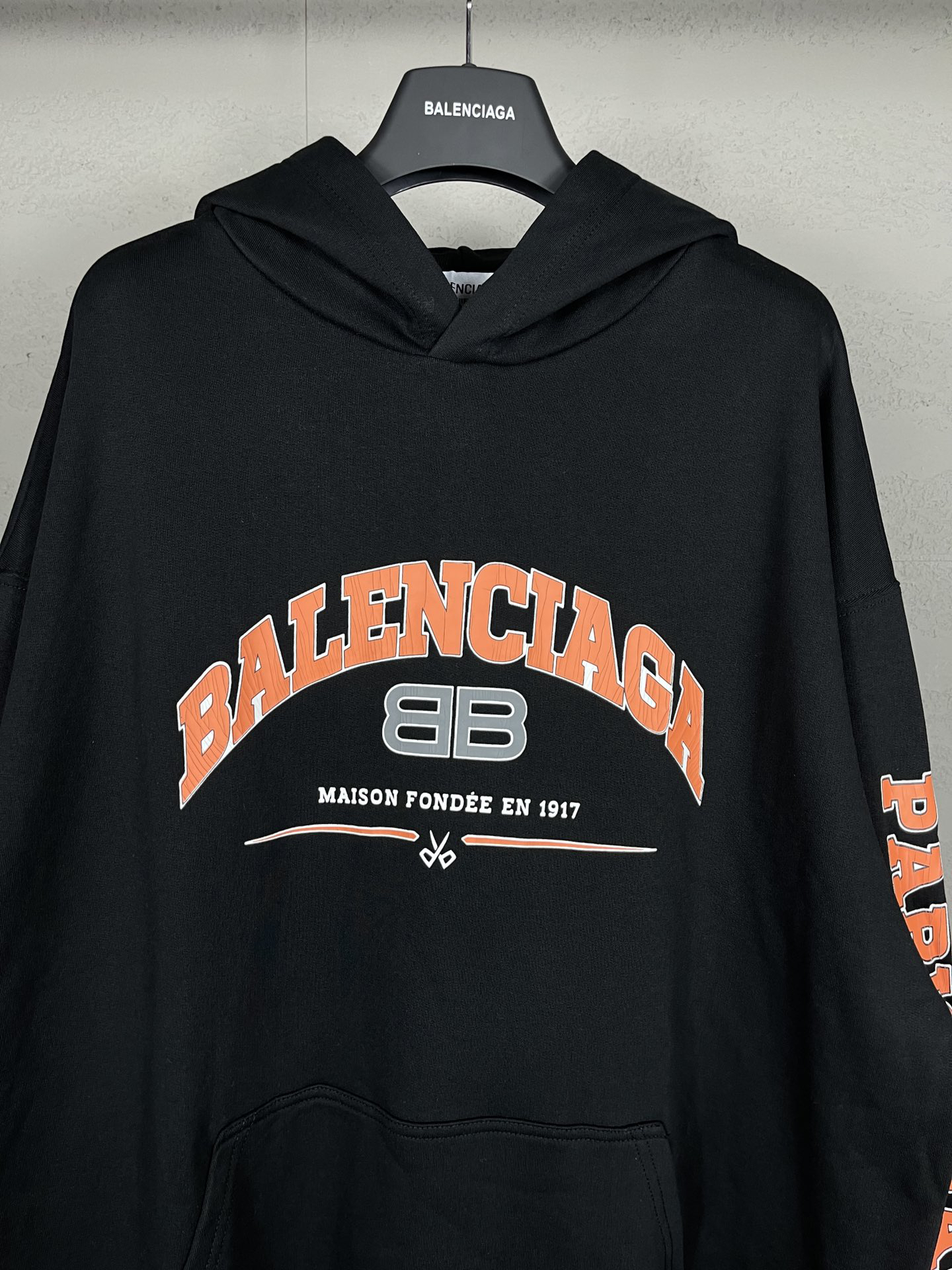 Balenciaga clothing-249
