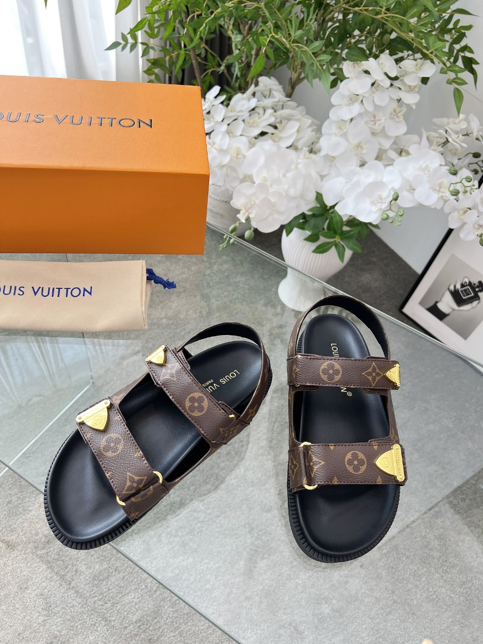 LV Summer footwear