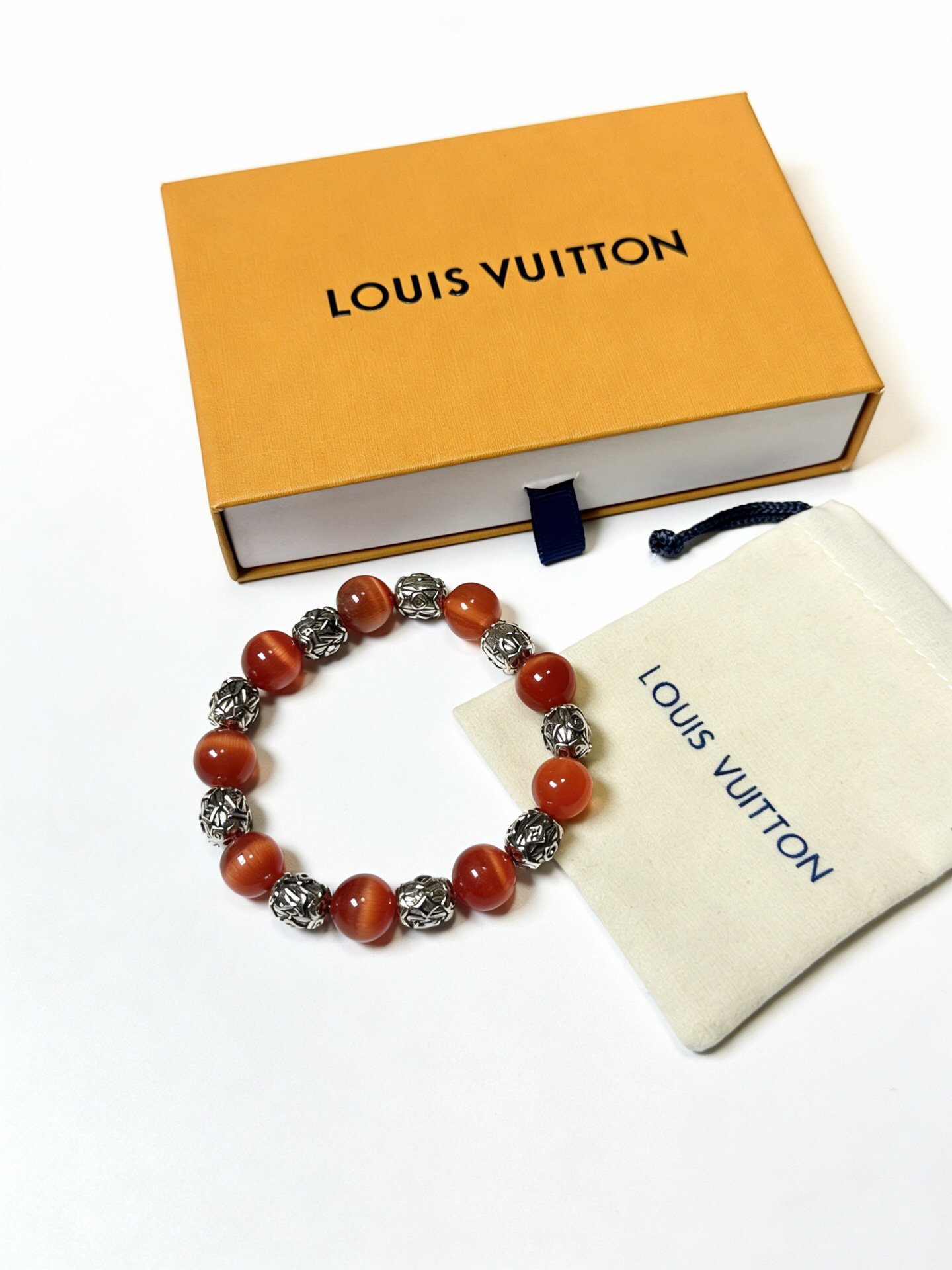 LV Bracelet-37