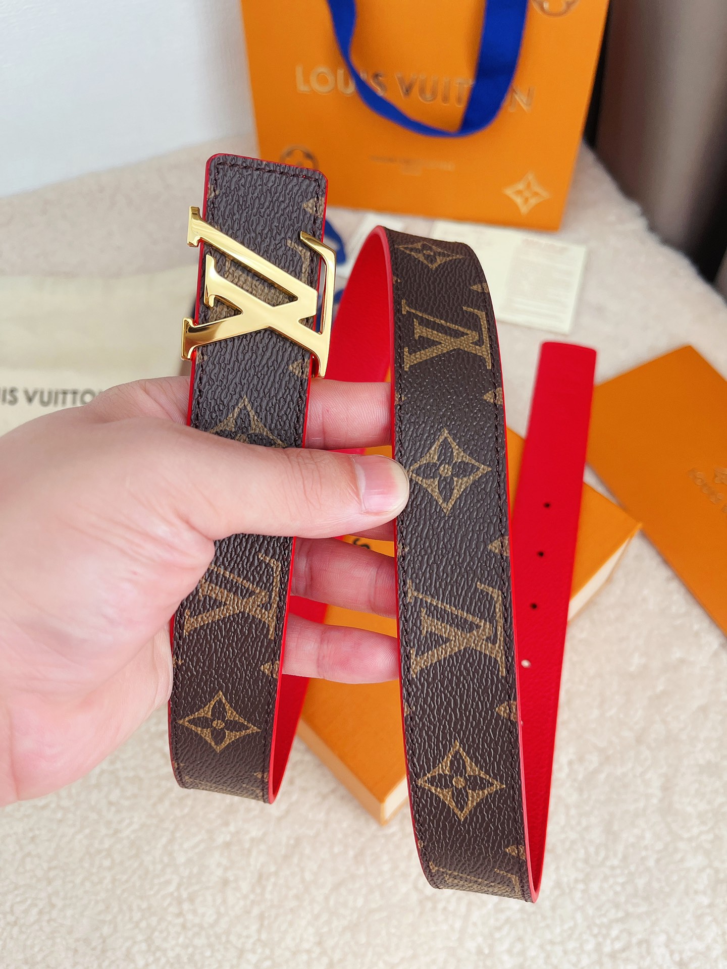 Lv belt-122