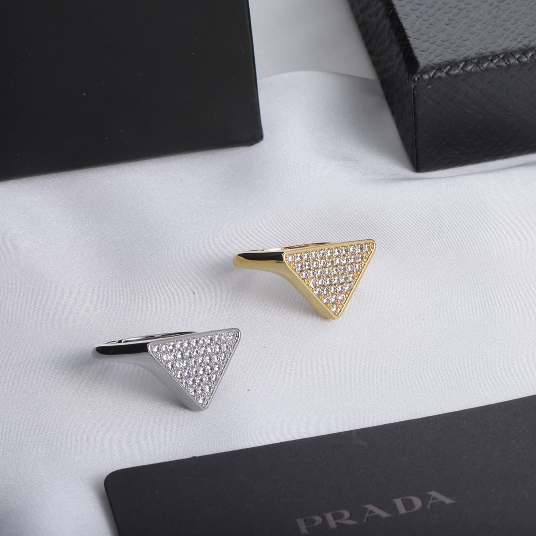 Prada ring-3