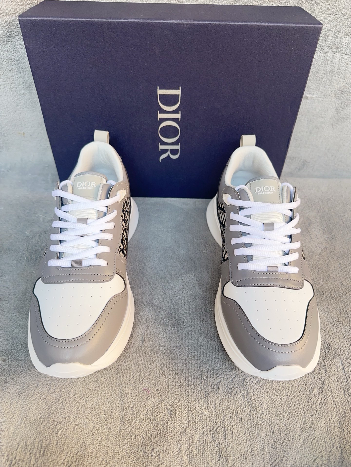 Dior Sneakers-176