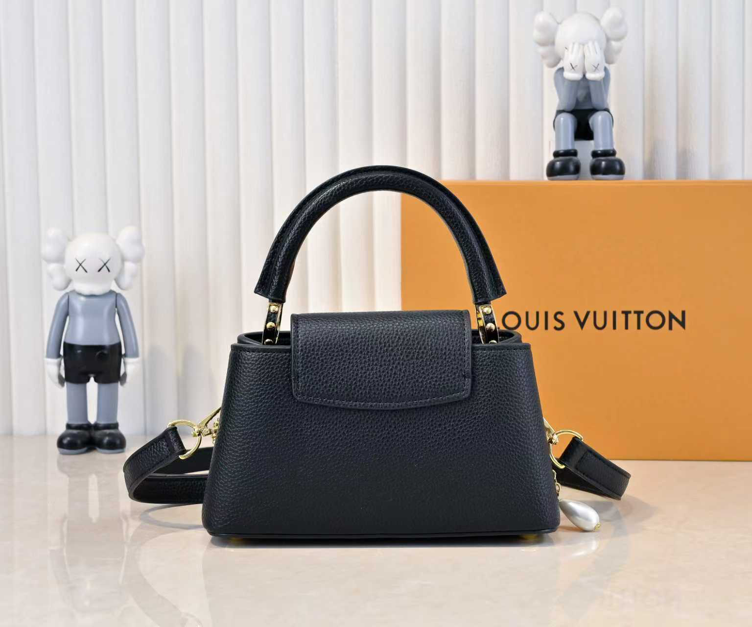 Louis Vuitton Hot New Product-142