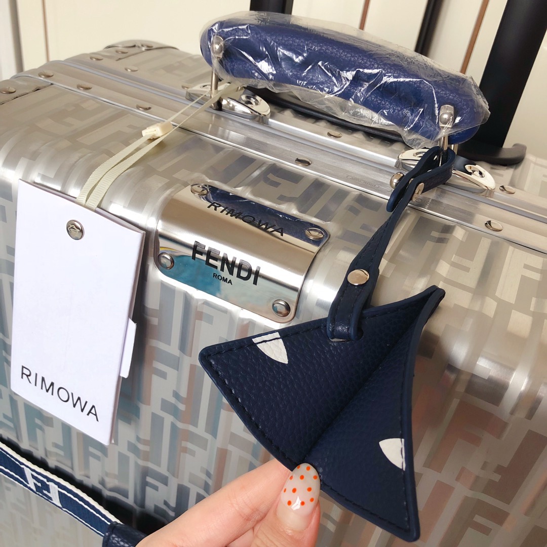 Fendi luggage-22