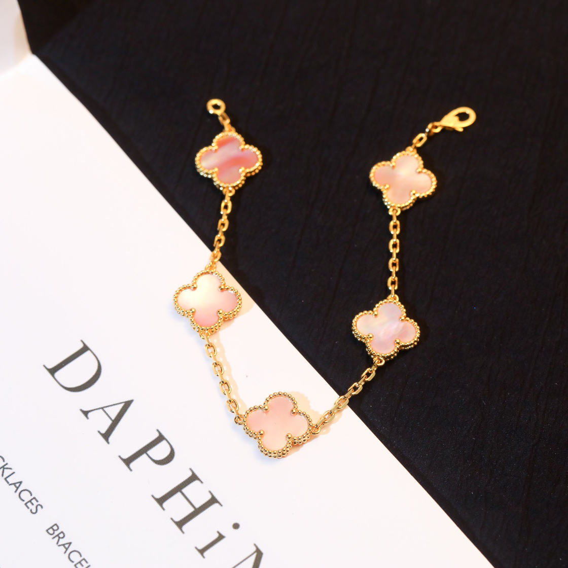 Van Cleef & Arpels Bracelet-78