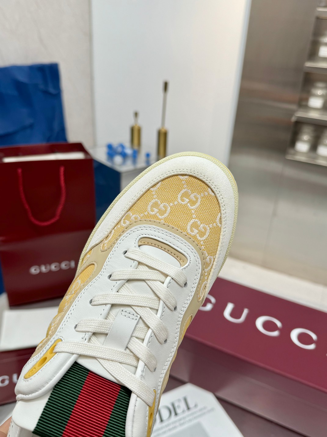 Gucci Sneakers-223