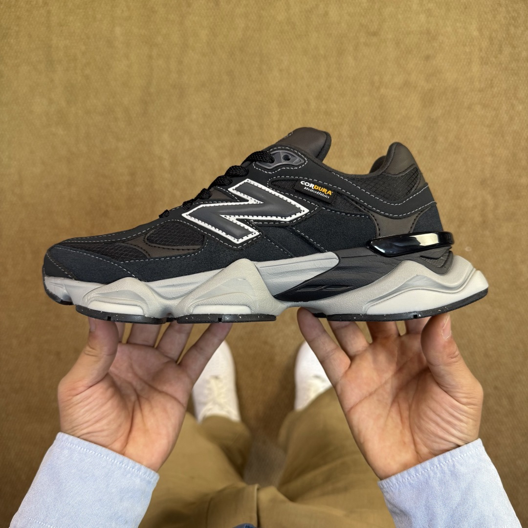 New Balance Sneakers-270