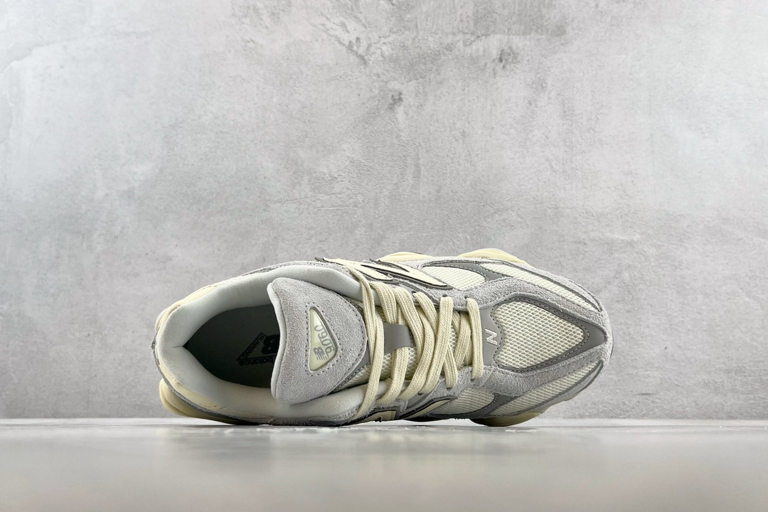 New Balance Sneakers-72