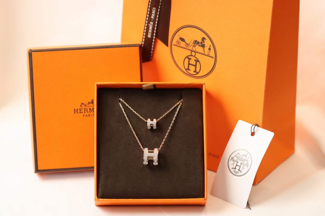 Hermes necklace-42