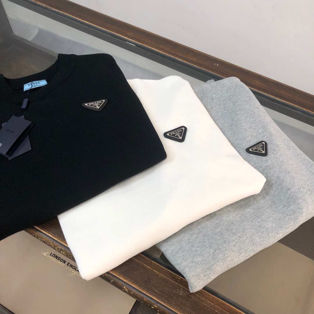Prada clothing-185