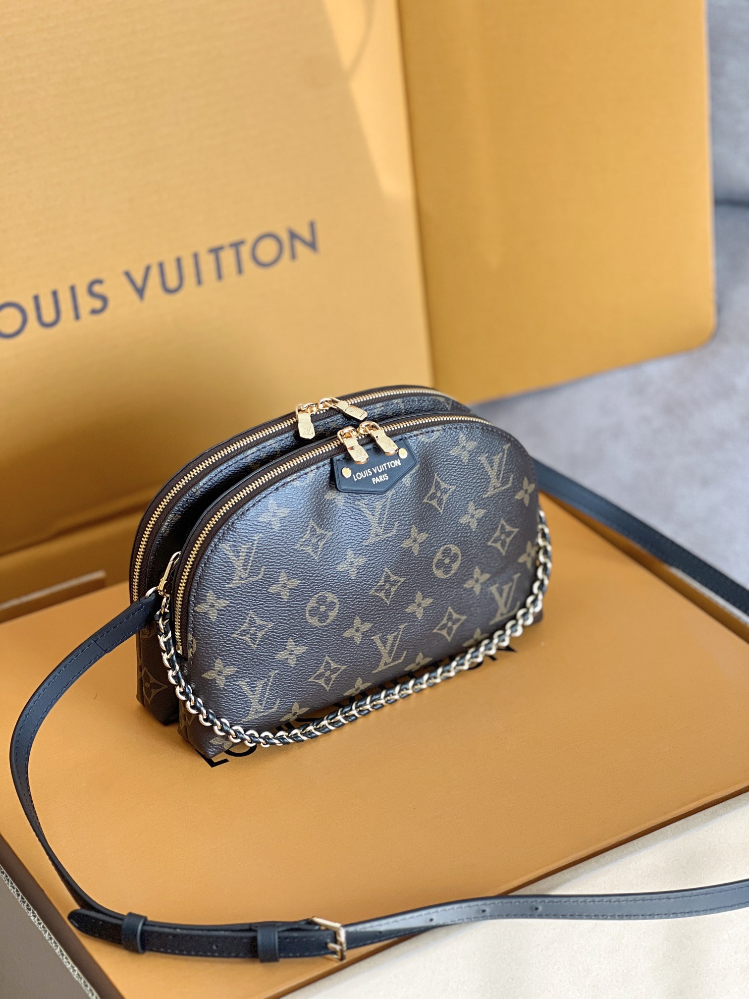 Louis Vuitton Hot New Product-52