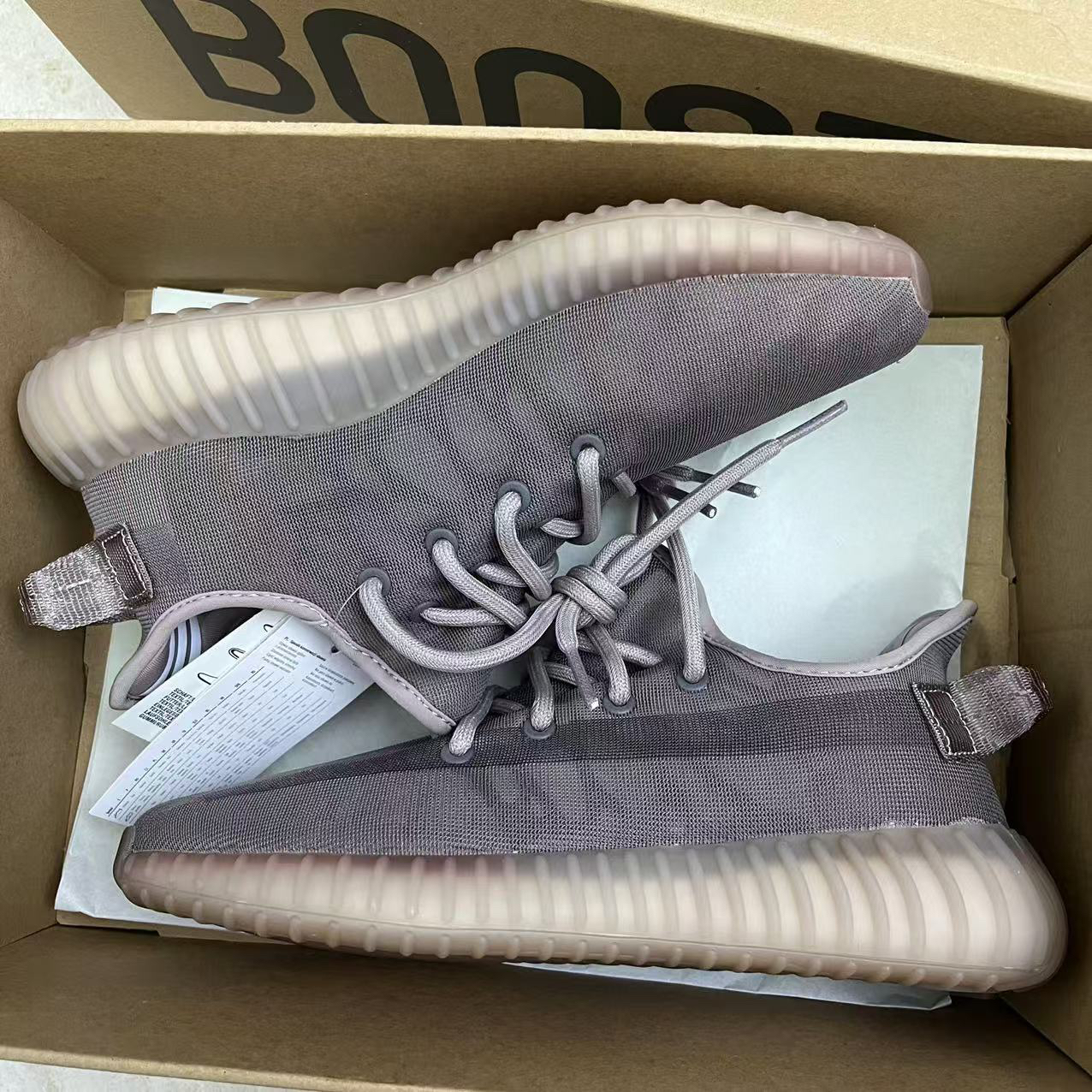 Adidas Sneakers-321
